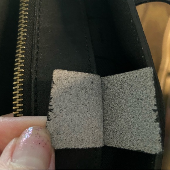 CELINE Paris Black Tote Shoulder Bag with Gold Plates Classic Authenticated - Picture 11 of 16